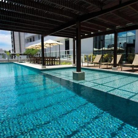 Suites Mondial Salvador Flat Esterno foto