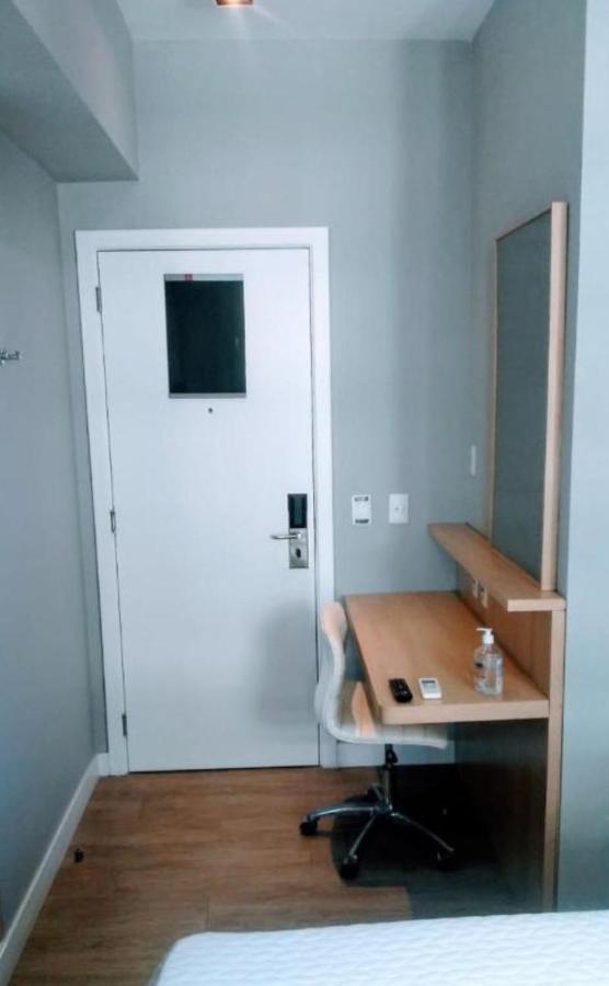 Suites Mondial Salvador Flat Esterno foto